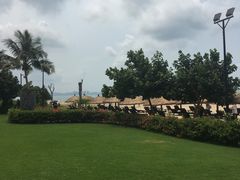 -三亚湾海居铂尔曼度假酒店