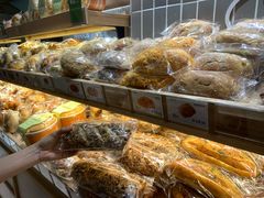 -小飞象面包公社(珠江路金鹰店)