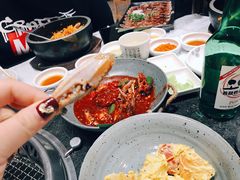 -草家酱蟹炭火烤肉店(珲春南路一店)