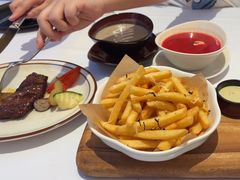 -马克西姆俄罗斯餐厅(通亚街店)