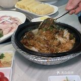 对！你没看错！就是1元钱吃一整只鸡！