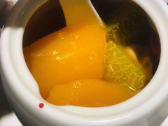 雪莲花胶炖木瓜-尚一汤 广东炖汤(金桥国际店)
