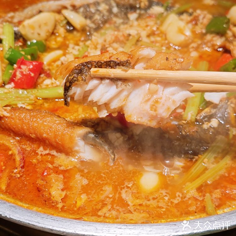 南京烧烤天花板！一口就把我香迷糊了