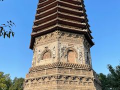 -玲珑塔公园