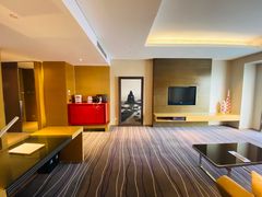 -青岛富力艾美酒店