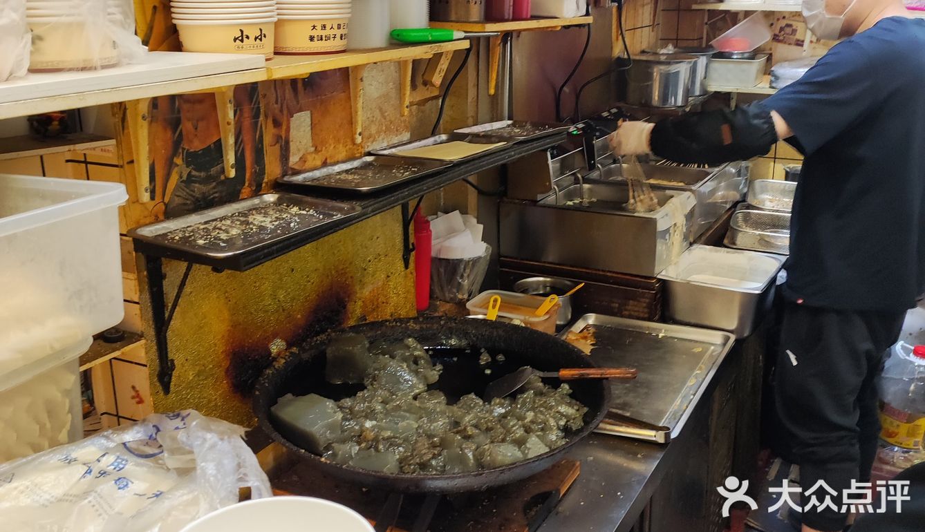 夜宵就吃炸串焖子臭豆腐