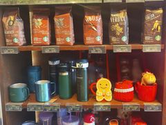 零售区-星巴克(南通世茂广场店)