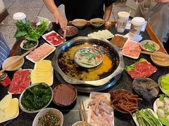 -邓莽子老火锅(中兴路总店)