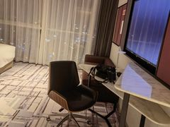 -大连星海皇冠假日酒店