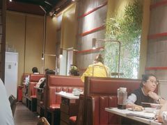 -牛村来人潮汕牛肉火锅(西单店)