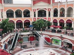 -佛罗伦萨小镇广佛名品奥特莱斯(疏港路店)