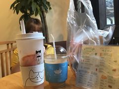 -猫的天空之城概念书店(杭州南宋御街店)