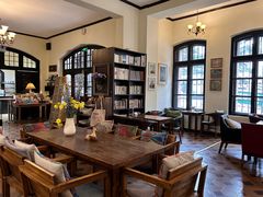 -良友书坊(安徽路店)