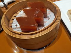 -广州中心皇冠假日酒店·百粤楼