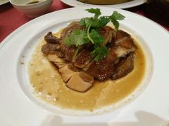 -景月阁空中食府(希尔顿酒店)