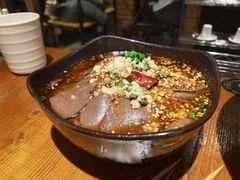 冒鸭血-三个大叔东北烧烤·砂锅菜(西三旗店)