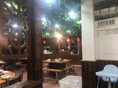 大堂-三里屯土灶炖公鸡地锅鸡(江东店)