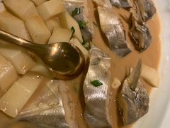 家烧白扁中鲳鱼-甬府小鲜(万象城店)