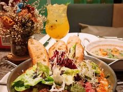 -SHADOWS•Bistro&Eatery(安福路店)