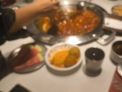 -老房老舍重庆火锅(假日城市店)