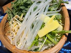 -恋羊时代黑山羊火锅(滨海大道店)