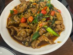 酸菜炒肥肠-斯丹姜母鸭·古法干香(涂门街总店)