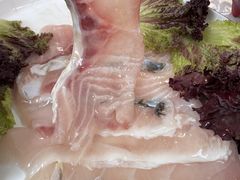 -毛辣果·贵州红酸汤牛肉火锅(西单店)