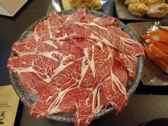 甄选M9和牛肉-熹悟海鲜火锅·广式打边炉