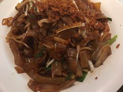 -新大咀港式茶餐厅(宝山万达店)