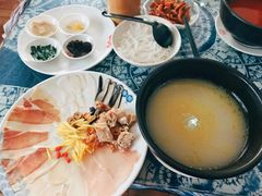 -桥香园过桥米线(国贸店)