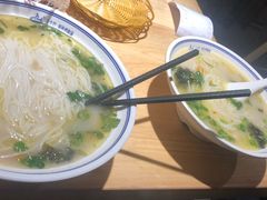 -王全兴鸡血汤鸡汤饭(交通路店)