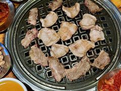 -唯成•韩国炭火烤肉 유성고기