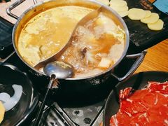 -呷哺呷哺(万达新世界店)