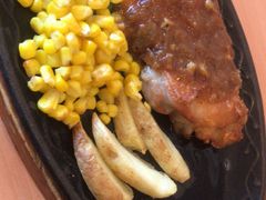 香辣烤肠配黑椒鸡排-萨莉亚意式餐厅(深圳北站店)