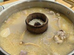-朴小妹人参鸡汤火锅(长白山万达店)