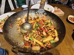 -富正毅三下锅·湘西韵味(天门山索道店)