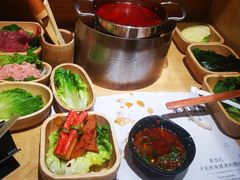 -独食火锅·半米屋台(直营总店)