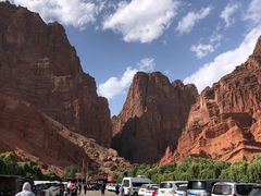 -天山神秘大峡谷