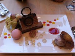 时尚巴黎-哈根达斯(武汉天地店)