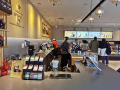 -星巴克臻选(金桥国际店)