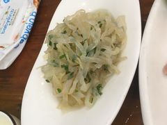 -侬佳蒸菜馆(听潮店)
