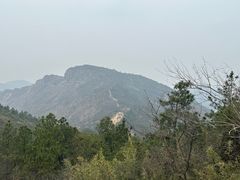 -灵岩山风景区