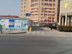 -华联商厦(火车站店)