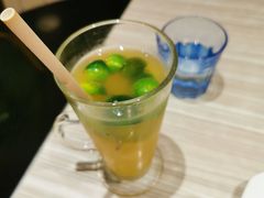 -必胜客(证大大拇指店)