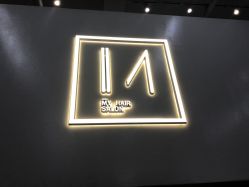 -I+造型烫发染发