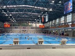 -奥冠体育华师附中恒温游泳馆