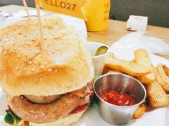 -HELLO 27 意面·沙拉·帕尼尼