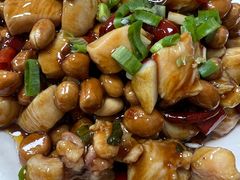 宫保鸡丁-黑皮酸菜鱼(三山街店)