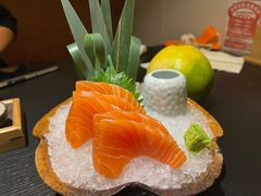 三文鱼刺身五切-七条鱼日本料理(三墩店)