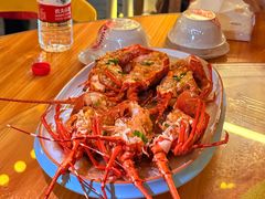 -三姐妹·海鲜大排档